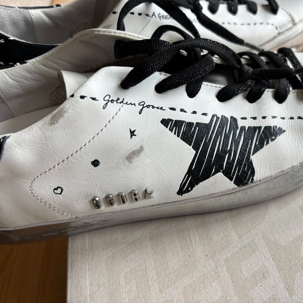 Golden Goose Super-Star sneakers White w/ Black accents size 41, great condition - Picture 2 of 8